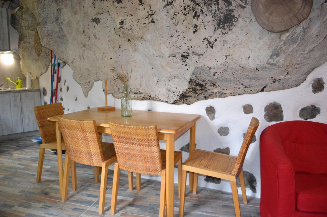 Casa Cueva El Pedregal Tejeda Villa Exteriör bild
